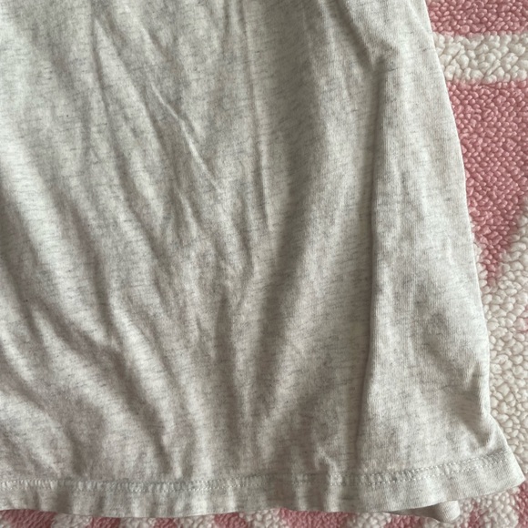 Patagonia Light Gray T-Shirt - Picture 5 of 5
